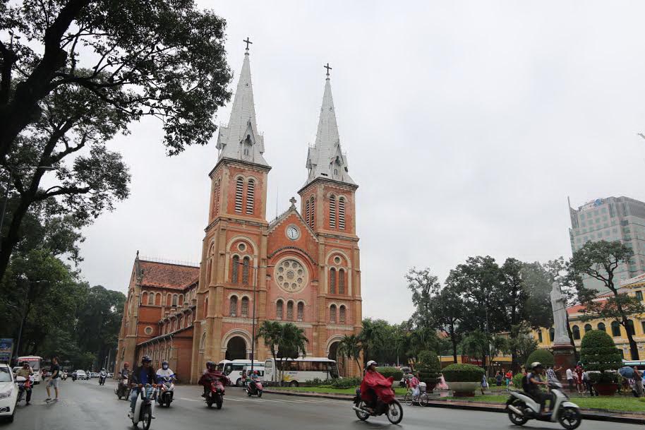 Sẽ trùng tu nhà thờ Đức Bà