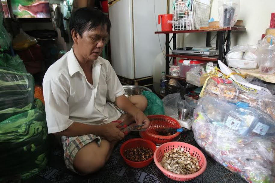 “Bếp trưởng” bữa ăn tình thương