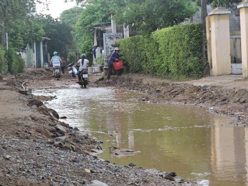 7 km đường, 2 năm chưa thi công xong