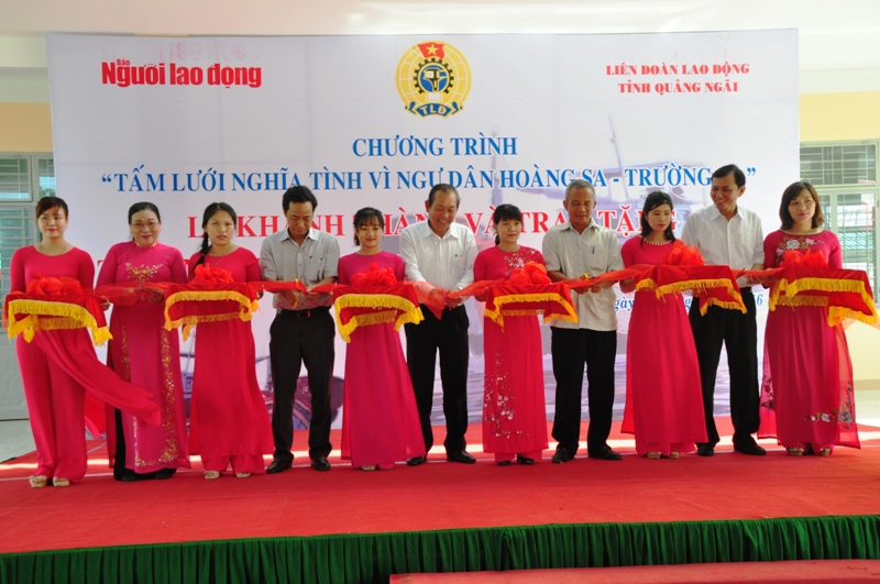 Phó Thủ tướng dự lễ khánh thành trường tiểu học do Báo Người Lao Động tài trợ
