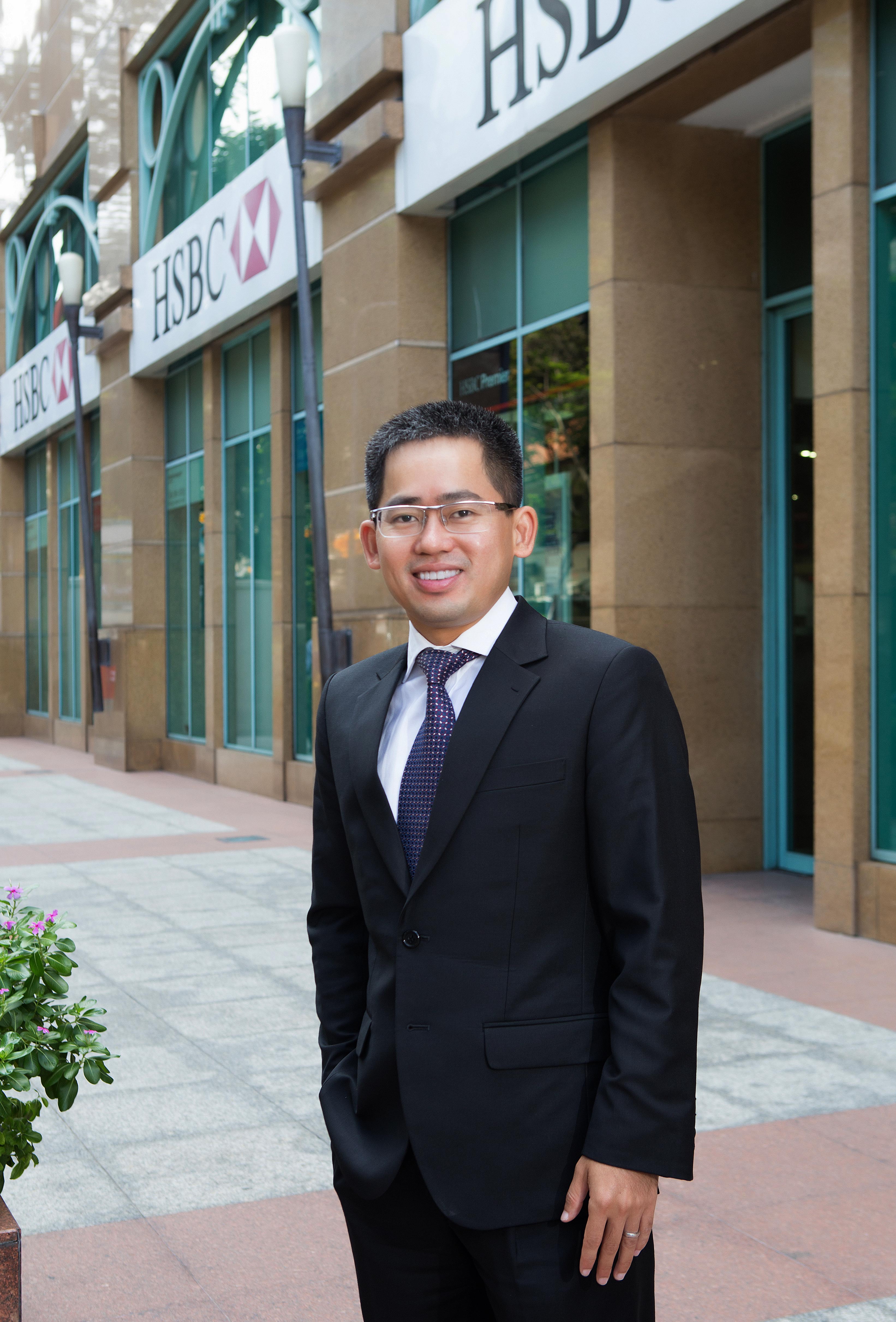 TÔN VINH DOANH TRÍ (*): “Kiến trúc sư” tài ba ở HSBC