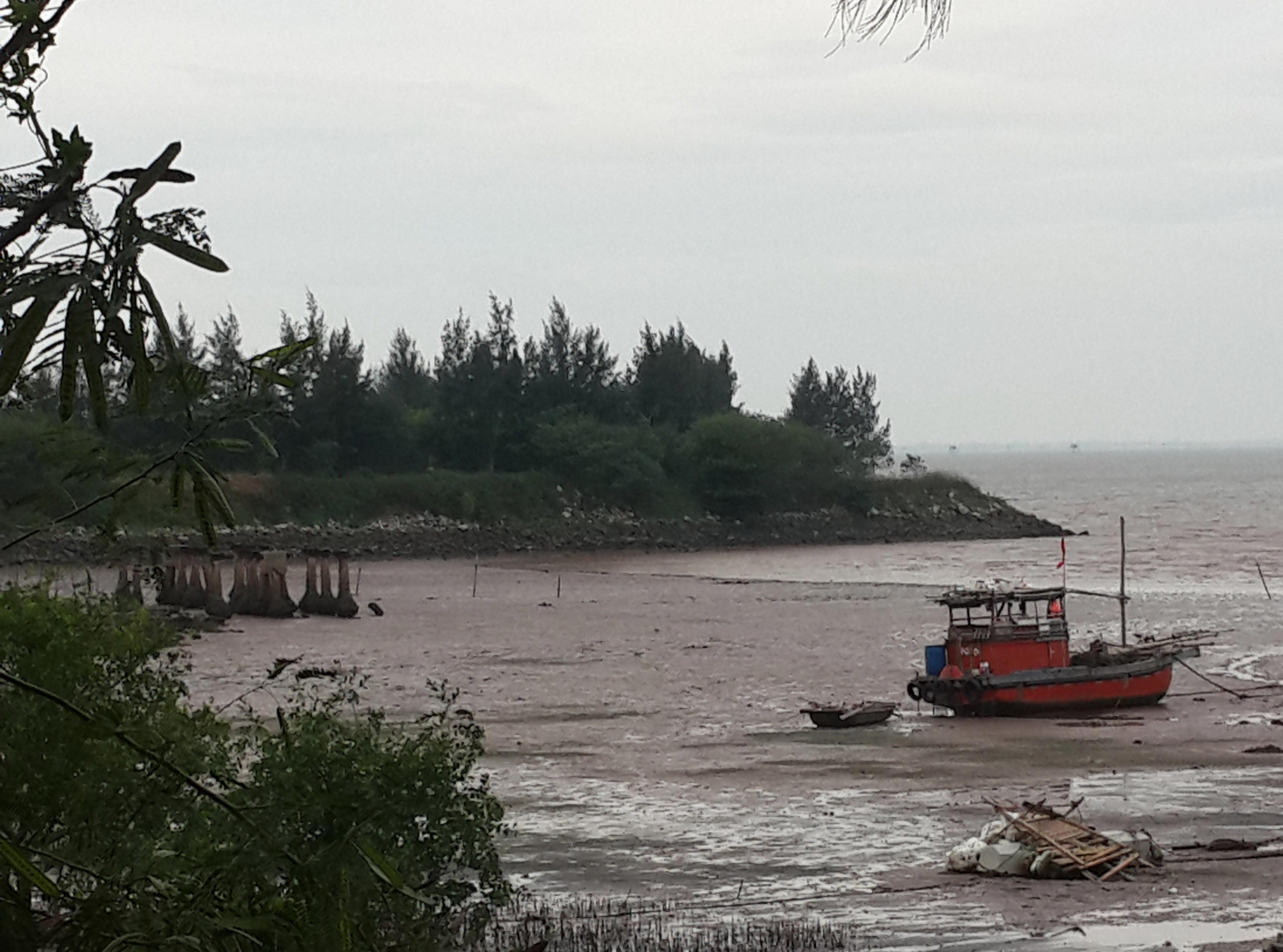 “Đường vàng” trên biển