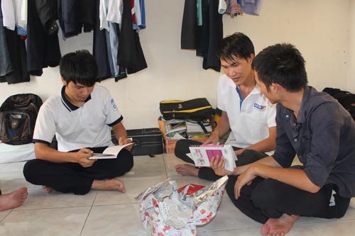 Đâu cần làm chuyện to tát