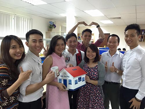 Hết lòng với người nghèo