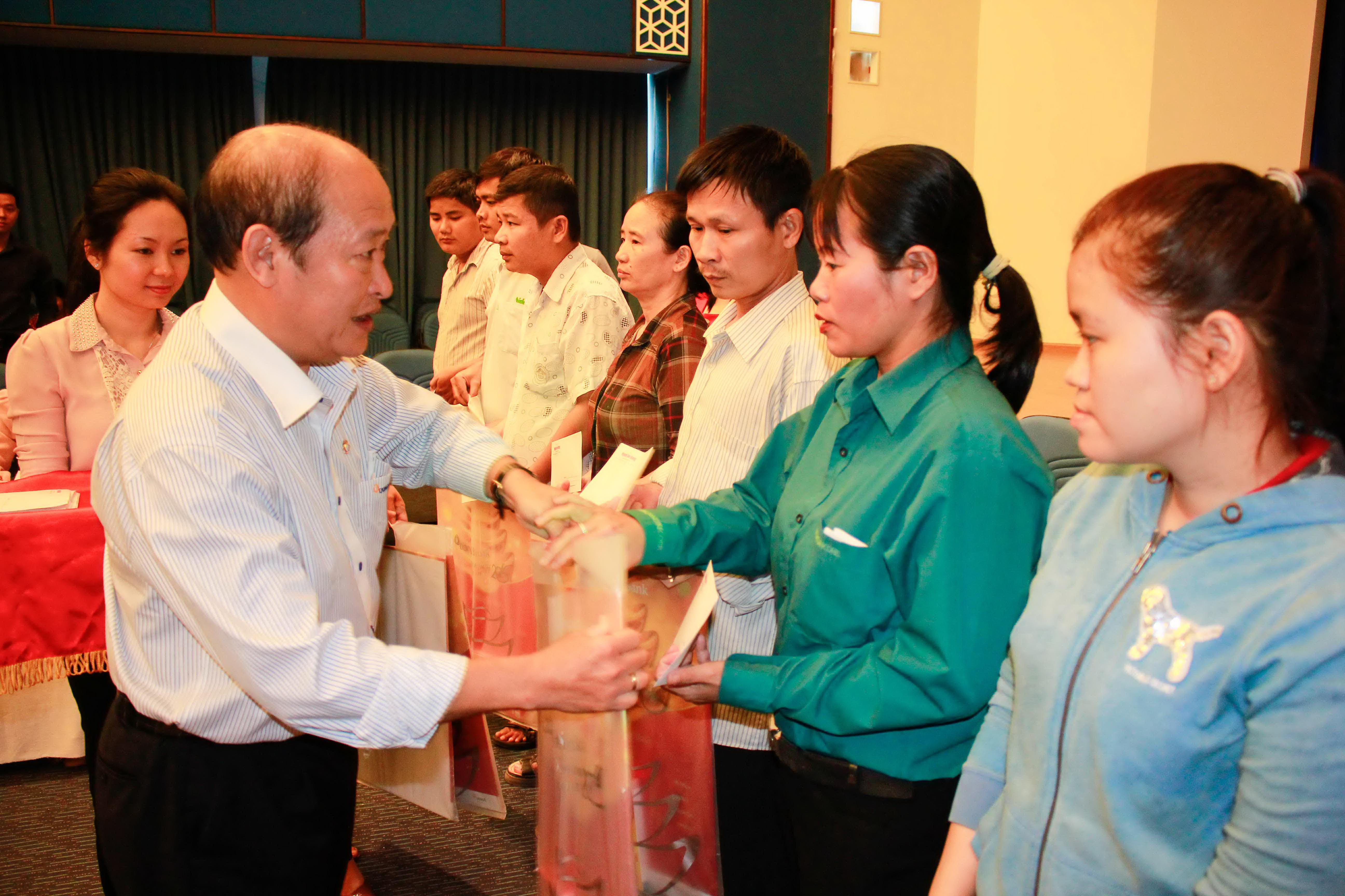 Năng động, sáng tạo hơn