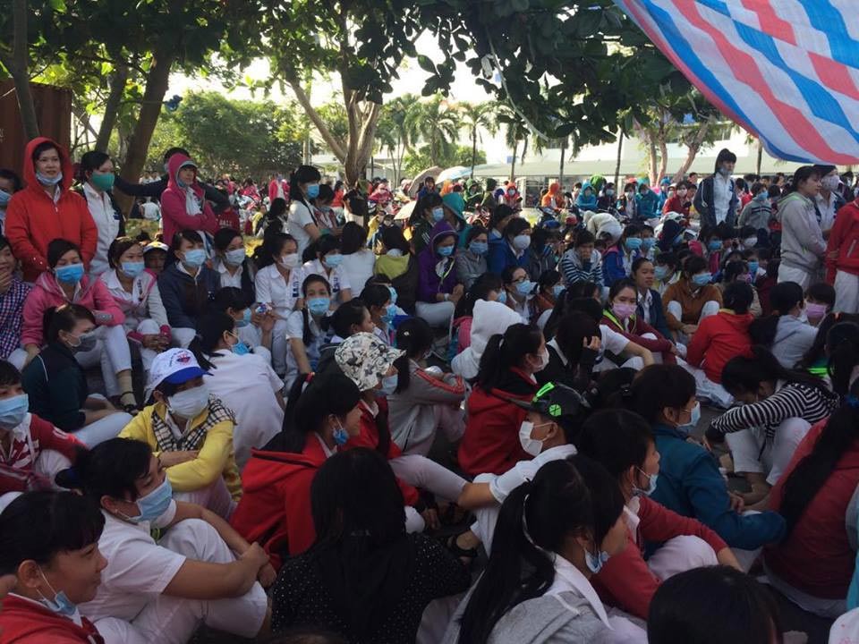 Khởi kiện doanh nghiệp để xảy ra ngộ độc