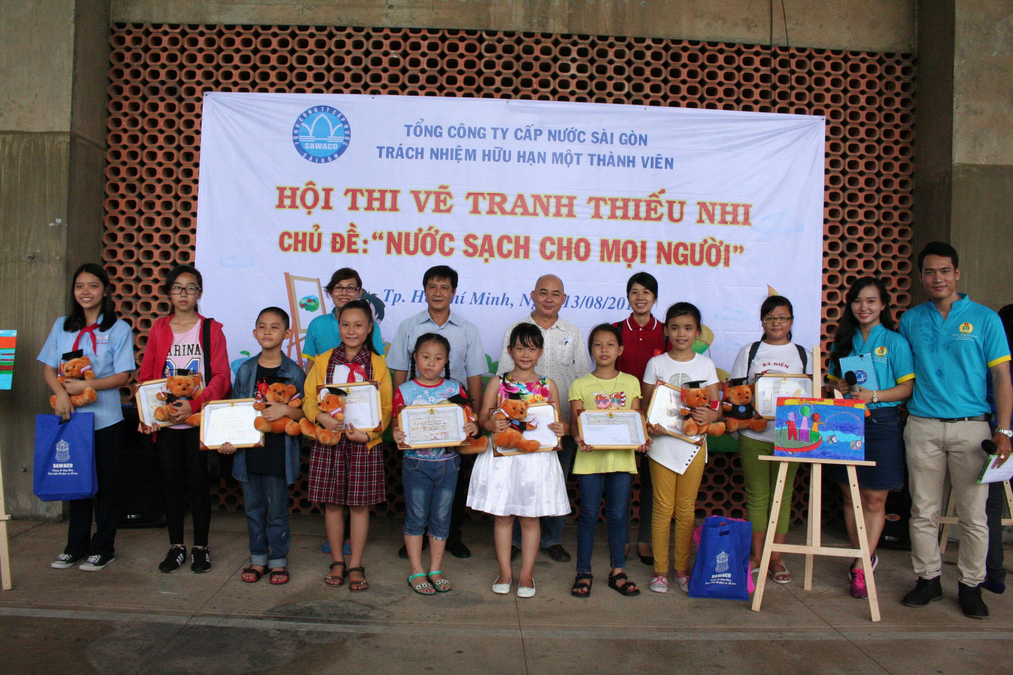 Sân chơi lành mạnh cho con công nhân