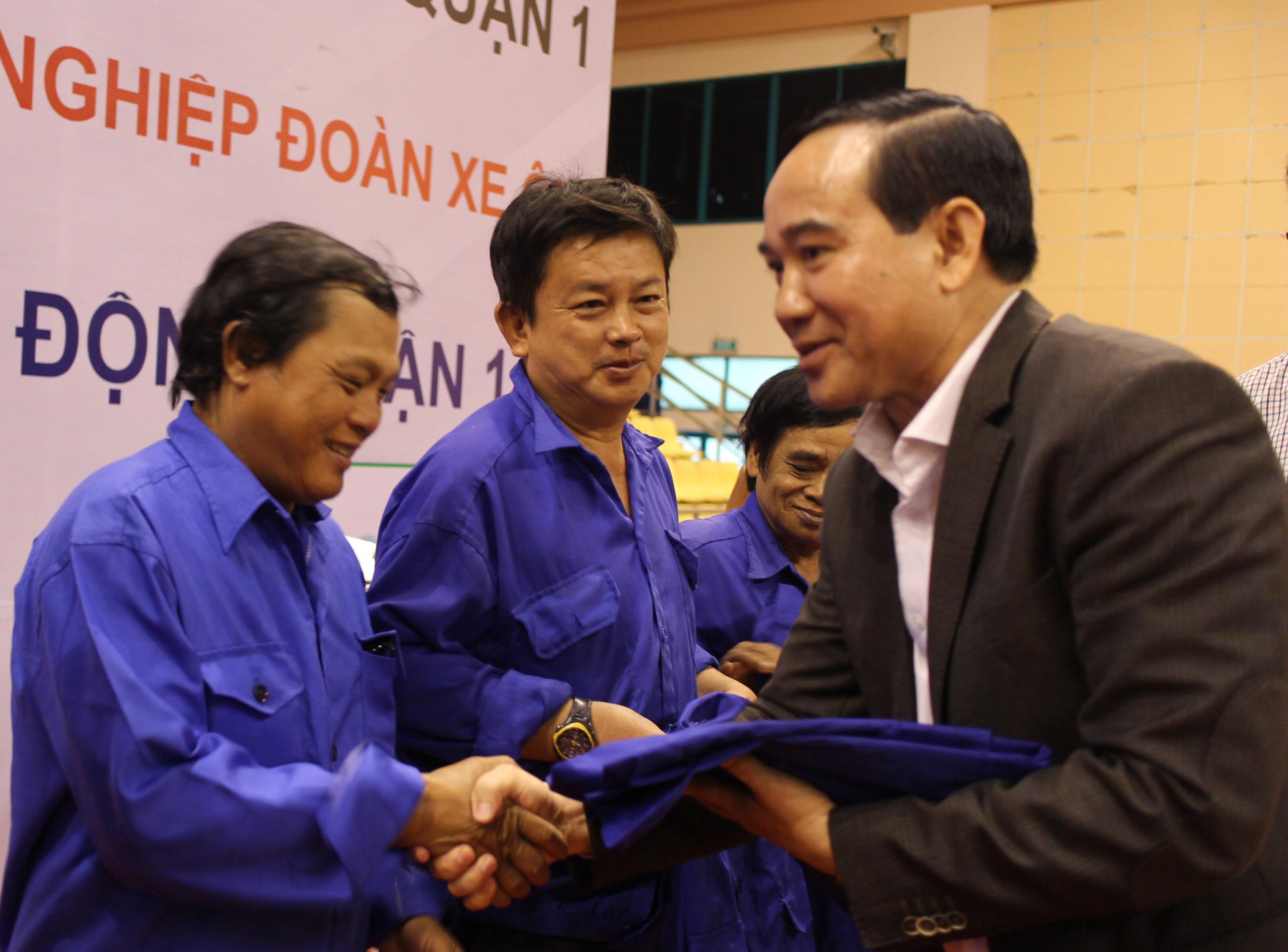 Hướng dẫn đoàn viên lái xe an toàn