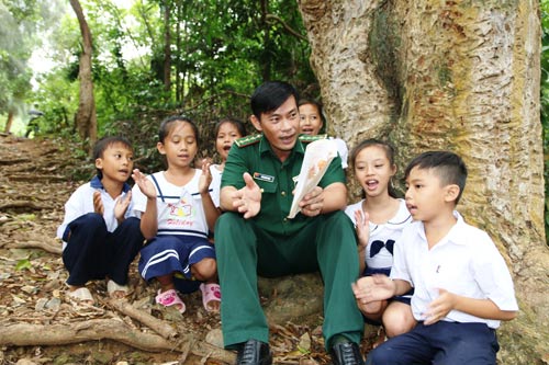 Lặng thầm lính đảo