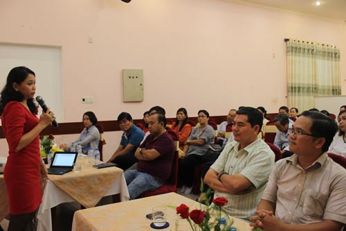 TS Nguyễn Ngọc Quỳnh Dao, Trưởng Khoa T&acirc;m l&yacute; Trường ĐH S&agrave;i G&ograve;n, trao đổi về văn h&oacute;a doanh nghiệp