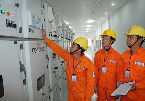 Bảo đảm cung cấp điện dịp lễ