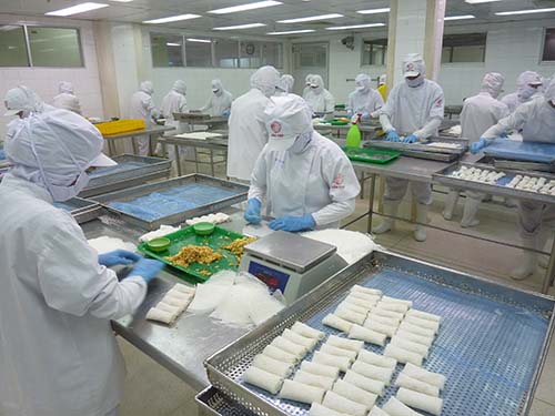 Đa dạng thực phẩm chế biến Cầu Tre