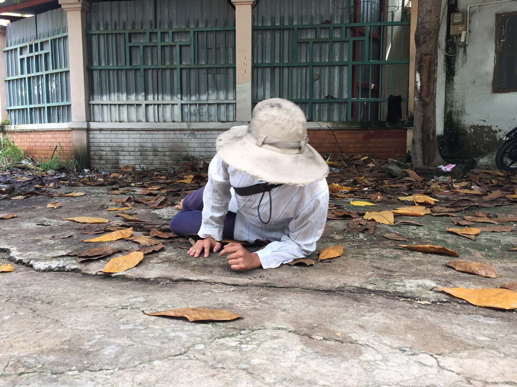 "Kỹ nghệ" ăn xin: “Tầm sư học đạo”