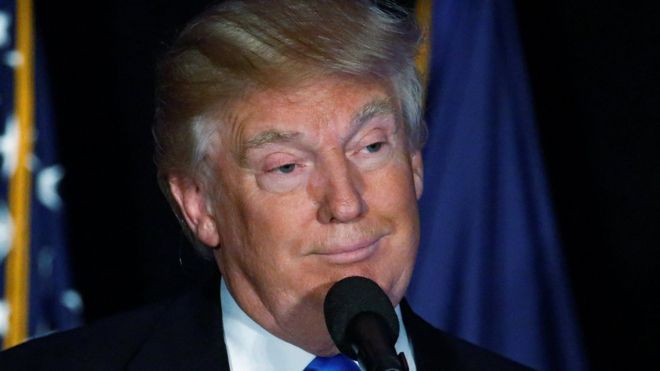 Bác sĩ viết chứng nhận sức khỏe cho ông Trump trong...5 phút