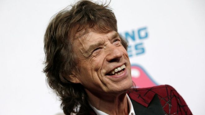 Thủ lĩnh Rolling Stones làm cha ở tuổi 73