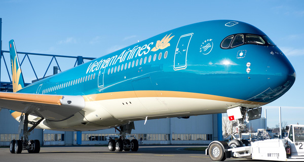 Vietnam Airlines lên sàn giá bao nhiêu?