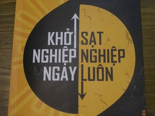 "Khởi nghiệp ngay, sạt nghiệp luôn"