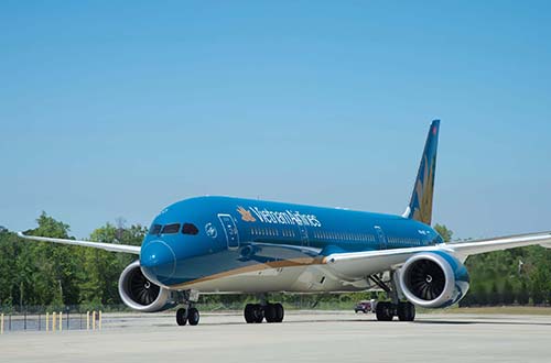Khai thác “Giấc mơ bay” Dreamliner thành công