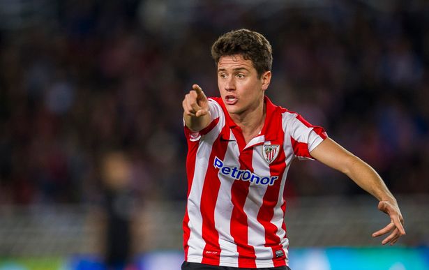 Herrera trưởng thành từ Bilbao trước khi đến với M.U