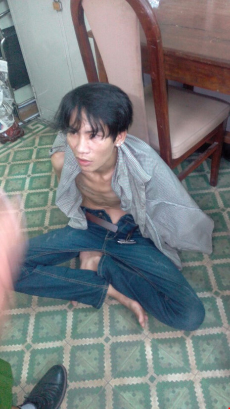 
Cao &Aacute;nh Sơn bị bắt giữ (ảnh Q.M)
