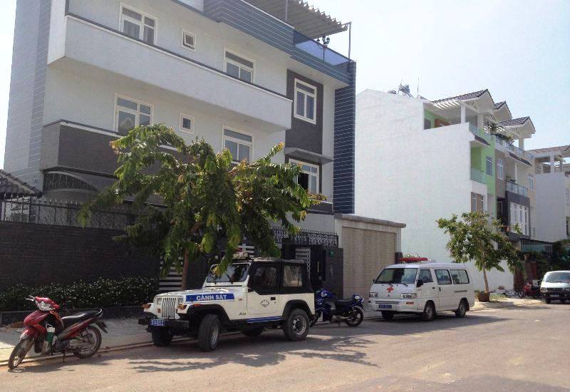 Biệt thự nghệ sĩ Kim Tử Long bị trộm tiền tỉ