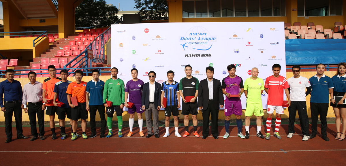 Vietnam Airlines đăng cai Giải bóng đá ASEAN Pilots’ League 2016