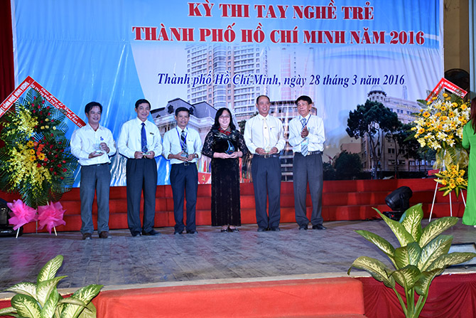 Hơn 270 thí sinh thi tay nghề