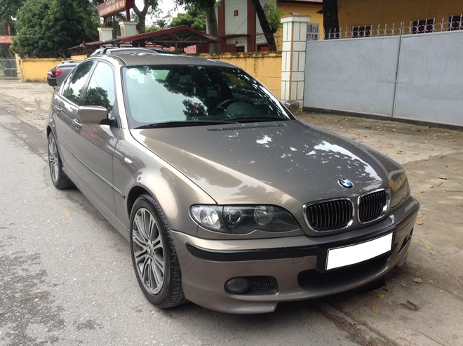 Lựa chọn xe hơi 300 triệu đồng tại Việt Nam