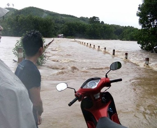 Nghĩa tình thôi, chưa đủ!