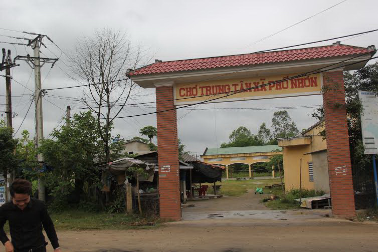 Xã nghèo bỏ hoang 3 công trình tiền tỉ