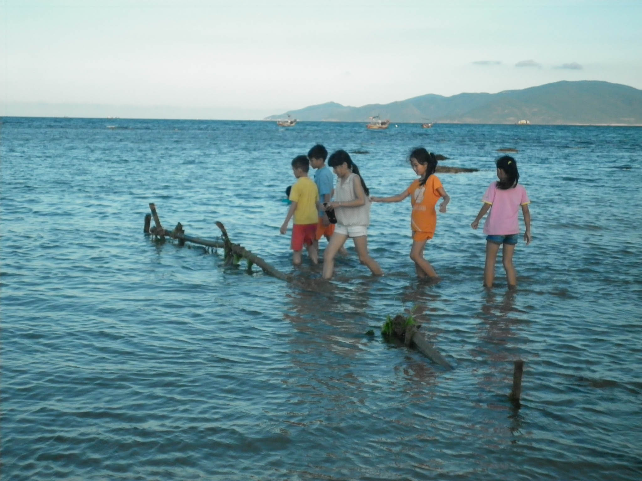 “Chông” trên biển