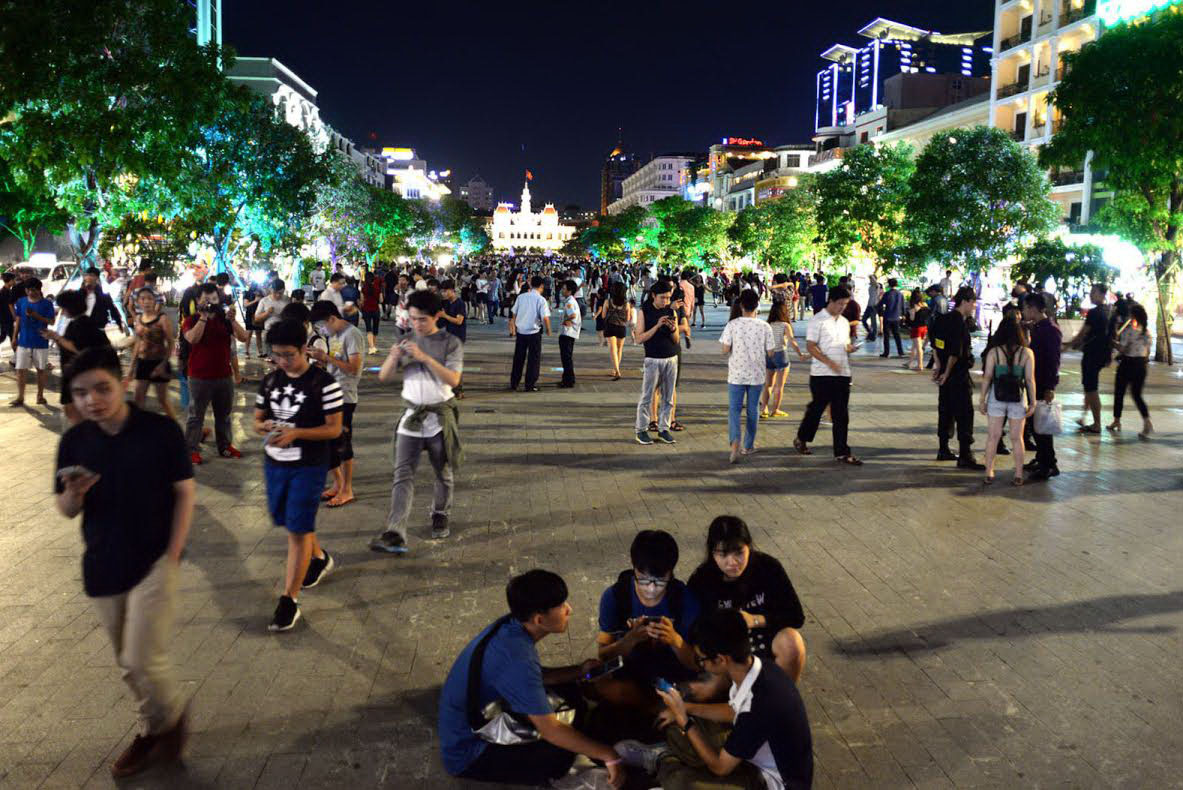 Thấy gì qua trào lưu Pokémon GO?