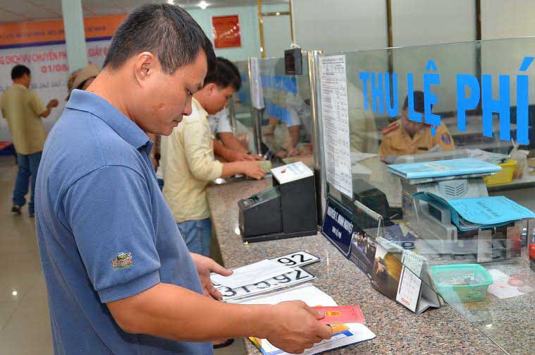 Lợi nhiều bề từ đấu giá biển số xe đẹp
