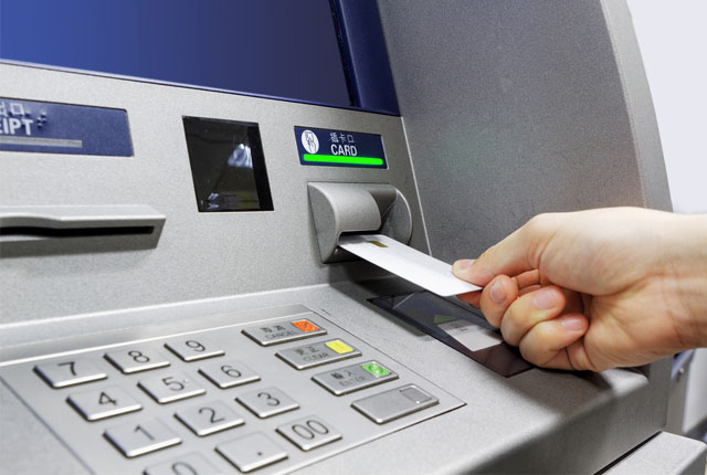 Nhật Bản: 13 triệu USD bị rút trộm từ 1.400 máy ATM