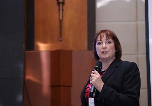 TS Sheila T.Guatier - Gi&aacute;m đốc khoa học to&agrave;n cầu Early Life Nutrition của Tập đo&agrave;n Dinh dưỡng DSM Thụy Sĩ