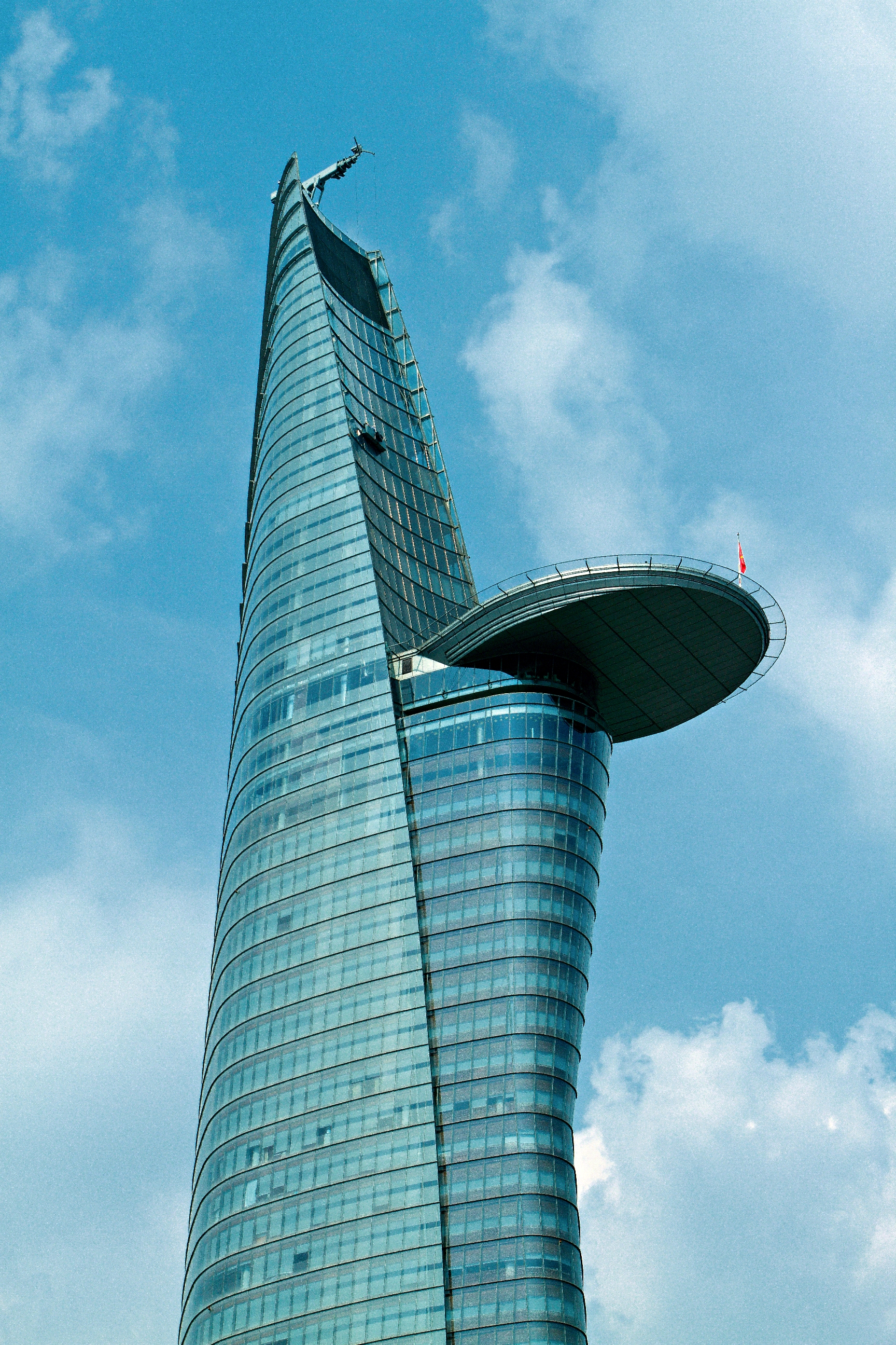 
Khu vực văn ph&ograve;ng từ tầng 53 đến 65 của Bitexco Financial Tower ch&iacute;nh thức cho thu&ecirc;

