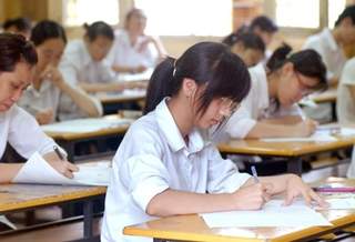 Hướng dẫn thu BHYT trong học sinh - sinh viên