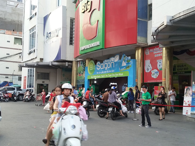 Khởi nghiệp… bán lẻ