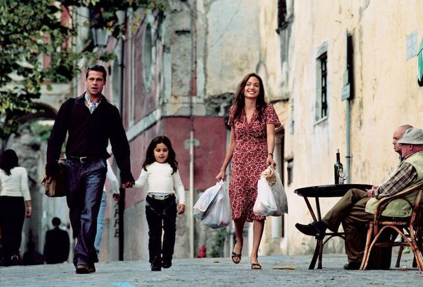 Sụp đổ “tượng đài” Brangelina