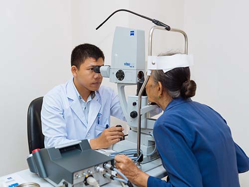“Chung tay vì một đôi mắt sáng khỏe hơn”