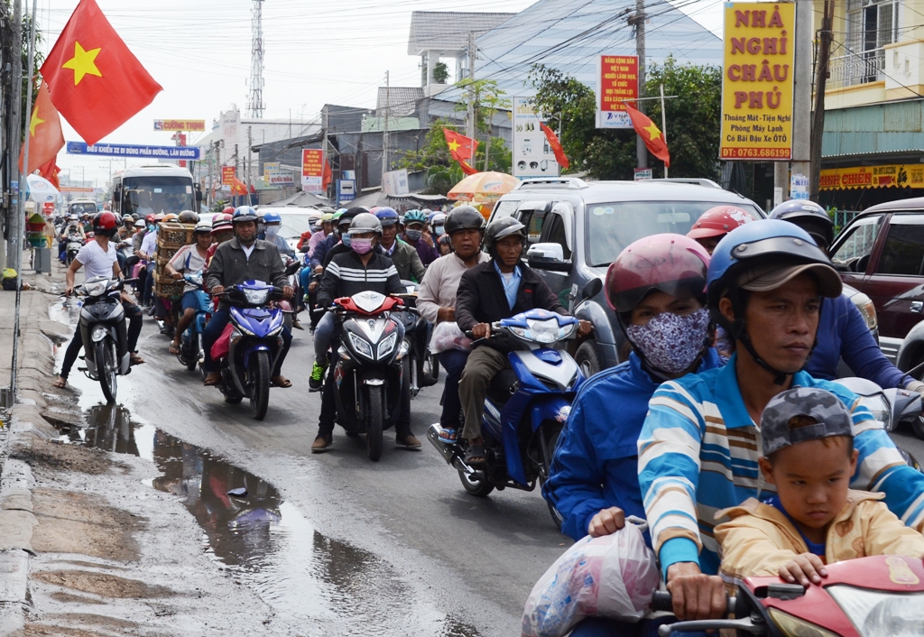 Toát mồ hôi xin lộc đầu năm