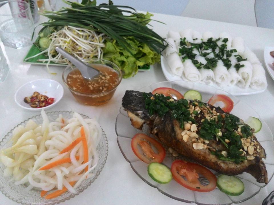 Thơm ngon cá lóc đồng dồn thịt chiên giòn!