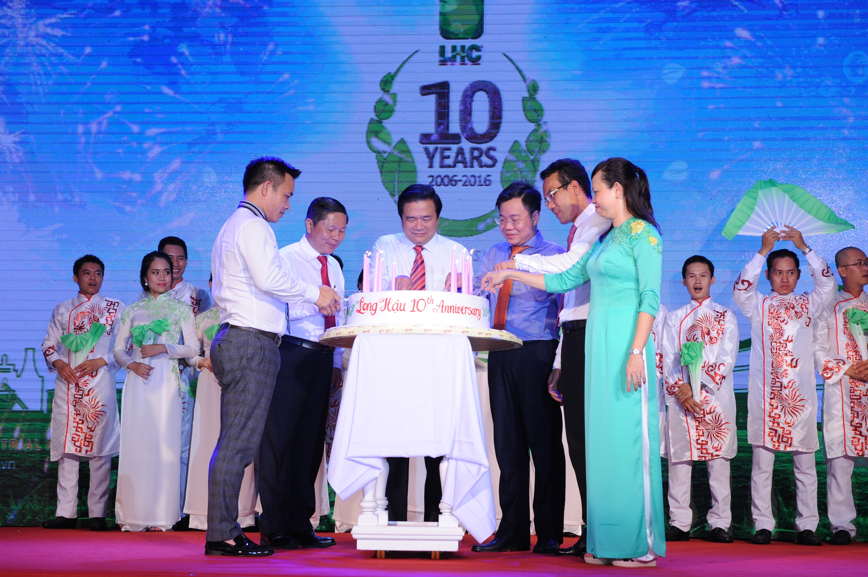 Đậm dấu ấn lễ kỷ niệm thành lập công ty