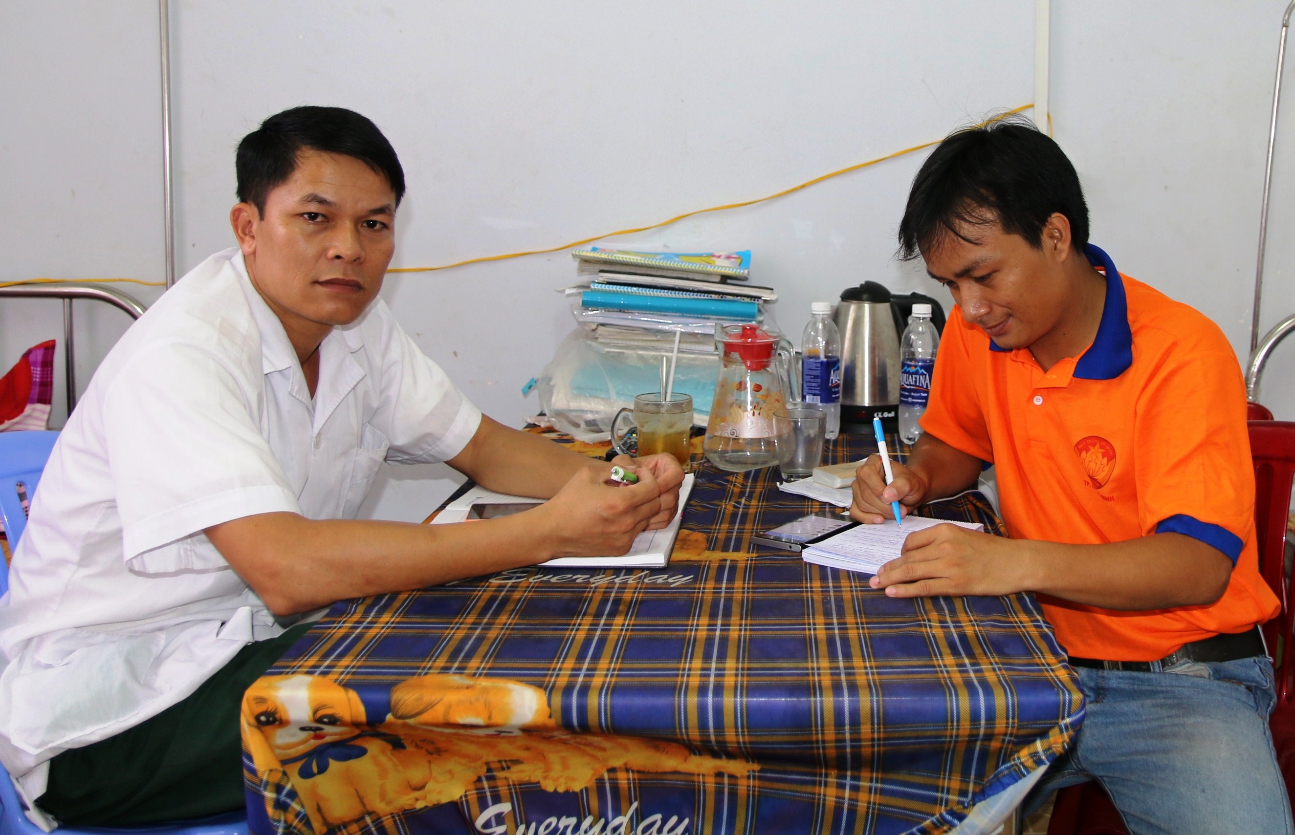 Tình nguyện đến Thổ Chu