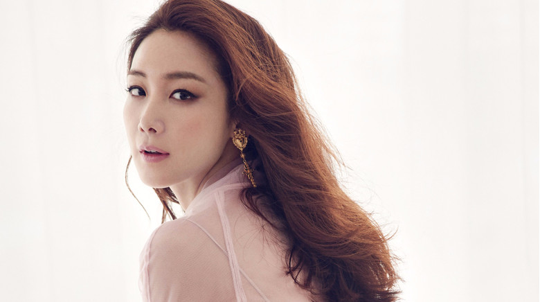 "Nữ hoàng bi thương" Choi Ji Woo - Vinh quang nay còn đâu!