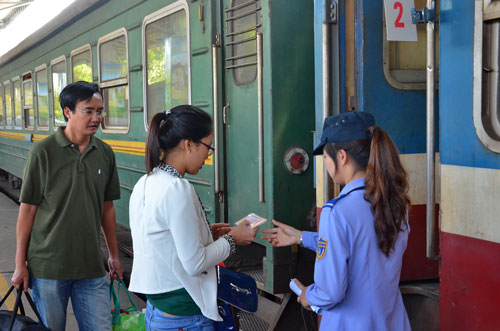Tour đường sắt khó thành “đặc sản”
