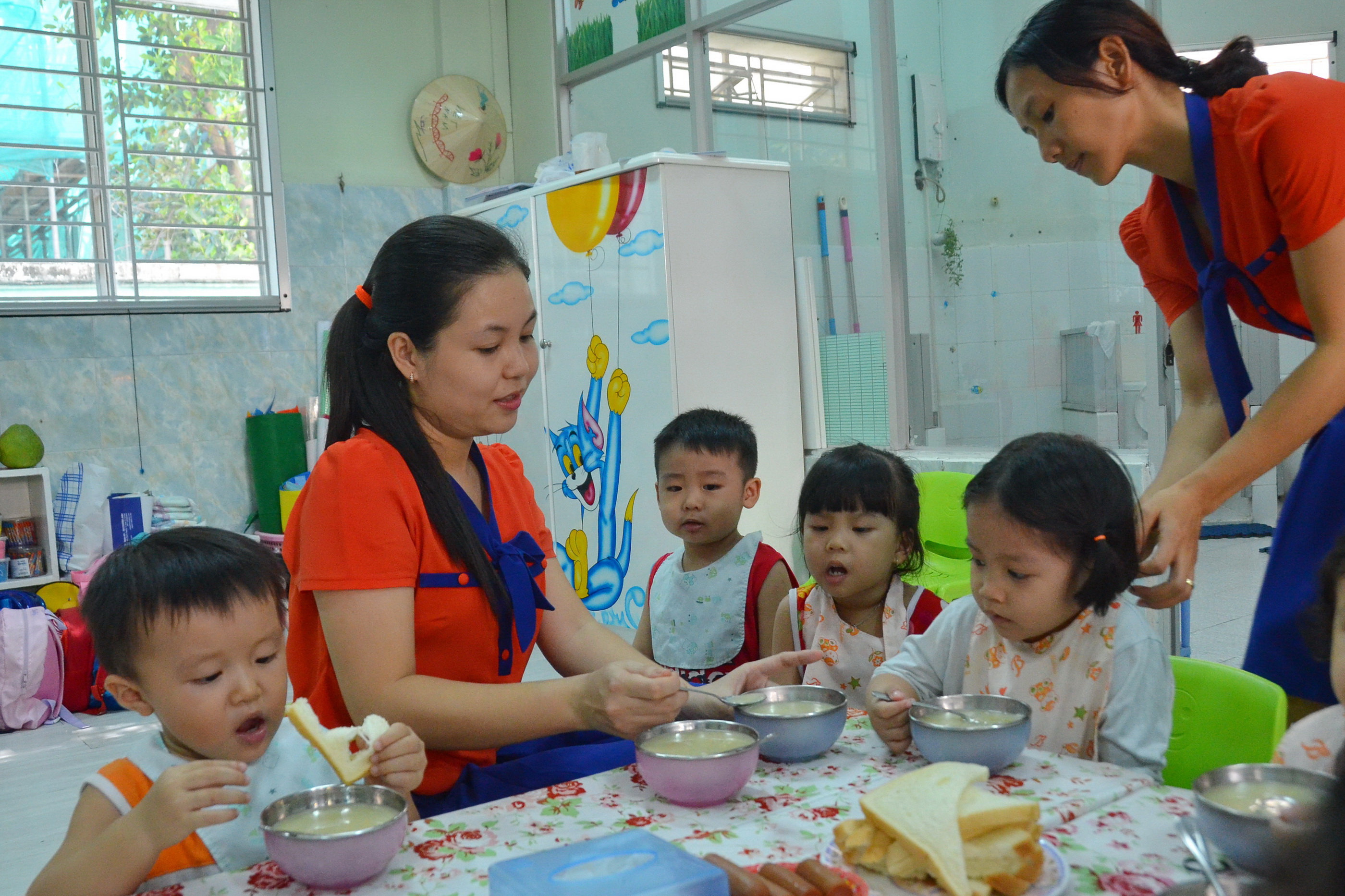Nơm nớp lo giáo viên mầm non bỏ việc