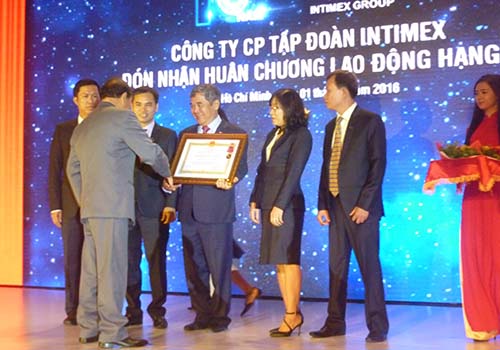 Thành công từ đa ngành