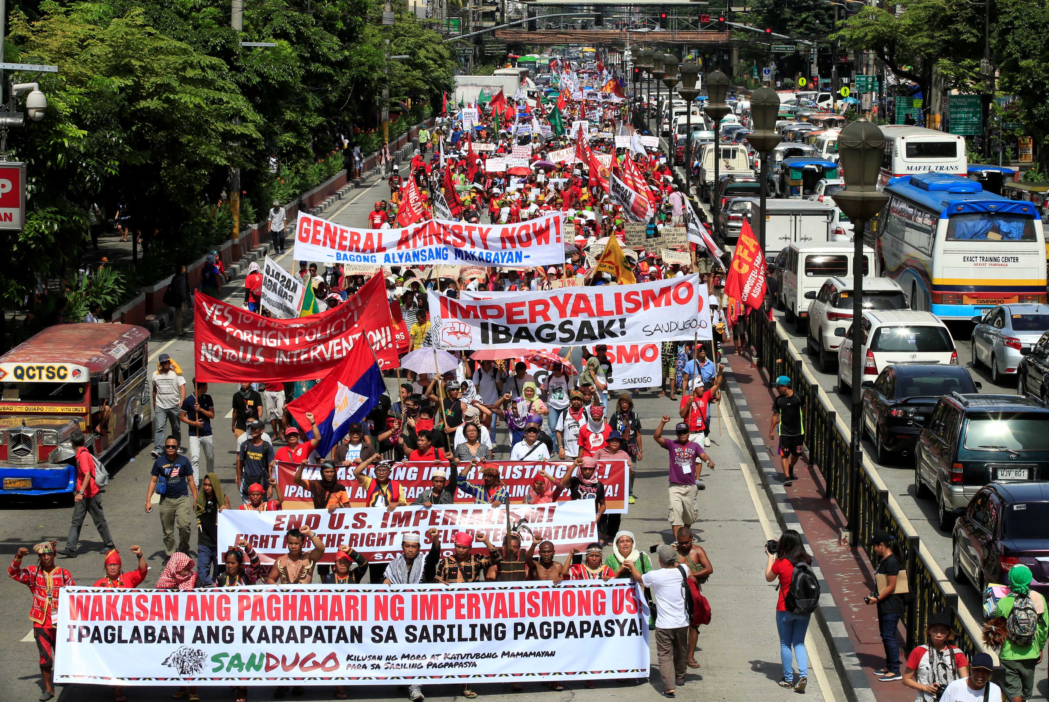 Không hiểu nổi ông Duterte