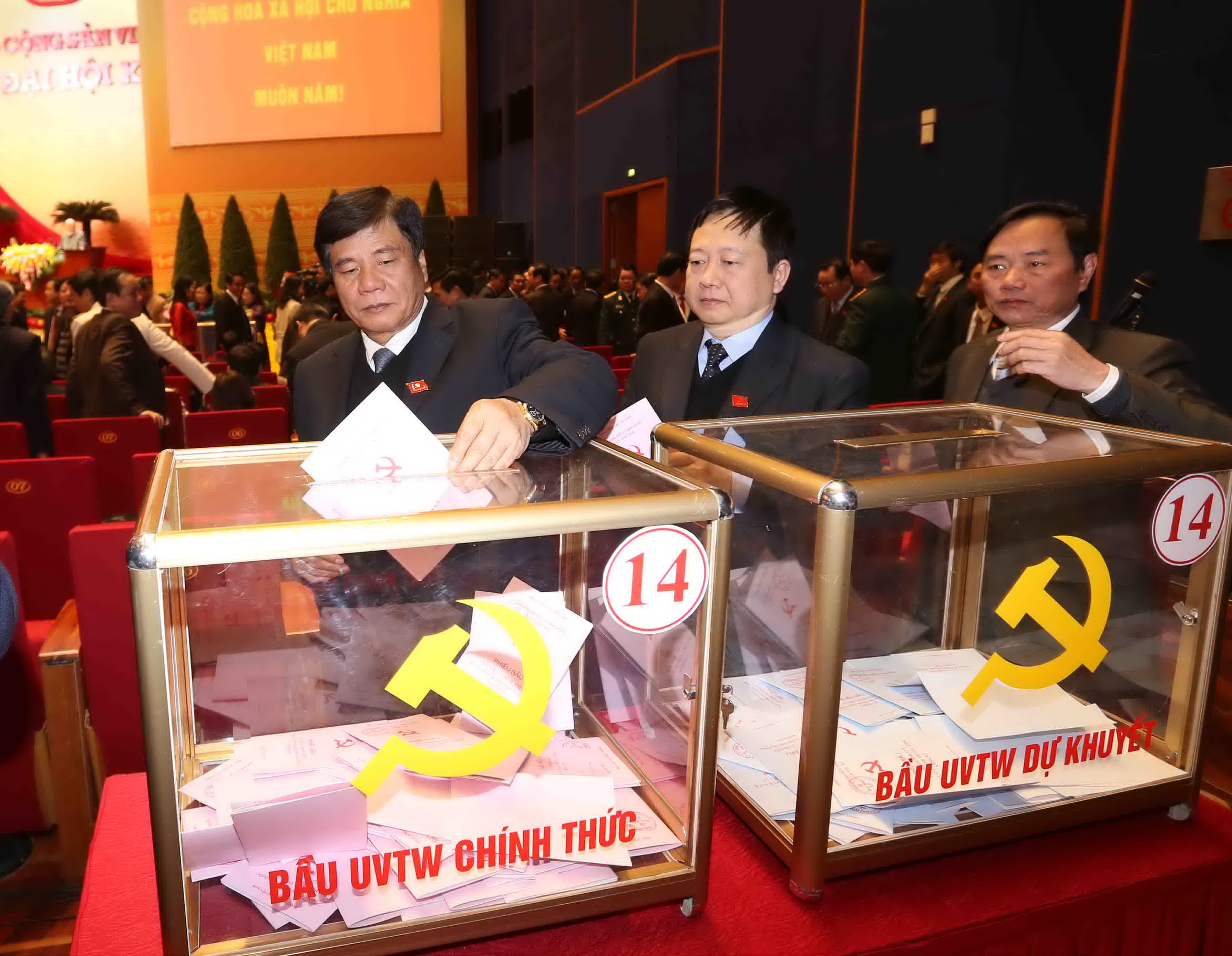 Hôm nay, bầu Tổng Bí thư